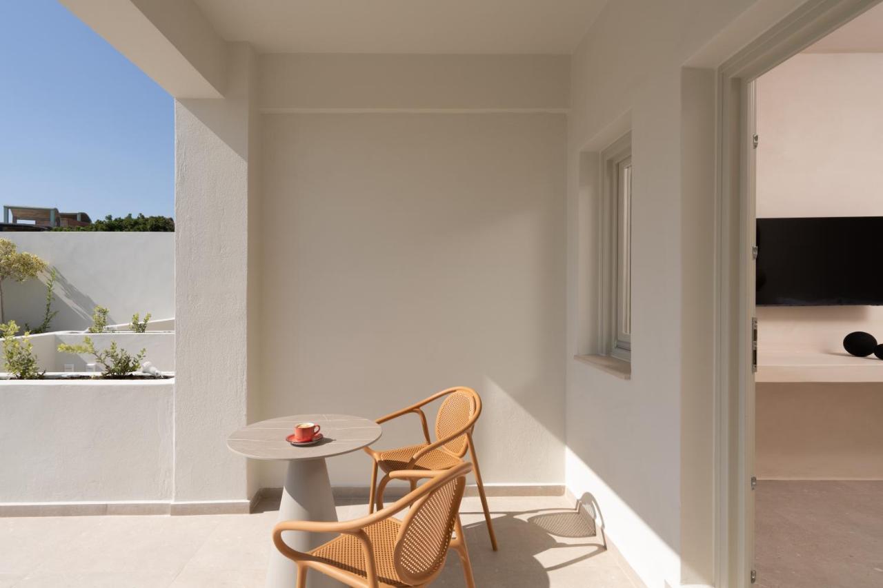 Acanthus Oia-Private Jacuzzi Suites Dış mekan fotoğraf
